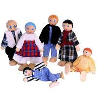 Familie mare set păpuşi din lemn