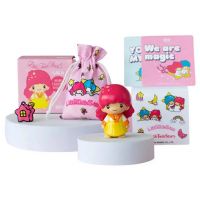 Hello Kitty: Figurină Lala în cutie cu accesorii, 6 cm - 2/7/27f00c6aacf79051a95cf84eb4c617de39eb9e54e5c197f16a9dec36196f1a38.jpg