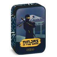 Ars Una: Penar cu mai multe compartimente Ninjas in the Dark 15,5x22,5x4,5cm - a/r/Ars-Una-Penar-cu-mai-multe-compartimente-Ninjas-in-the-Dark-15-5x22-5x4-5cm-1.jpg