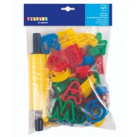 PlayBox: Set de modelat din plastilină cu forme de tăiere și sucitor, 42 de piese. - e/b/eb07e7742de79c38dad33b93e52acfbe0808128a9408c5baaa017fea47a08a4f.jpg