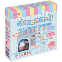 Hello Kitty: Figurină Cinnamoroll gelaterie cu casă lipibilă cu autocolante - Comansi - h/e/Hello-Kitty-Figurina-Cinnamoroll-gelaterie-cu-casa-lipibila-cu-autocolante--Comansi-1.jpg