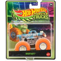 Mașinuță Hot Wheels Monster Trucks Bigfoot care luminează în întuneric 1/64 - Mattel - m/a/Masinuta-Hot-Wheels-Monster-Trucks-Bigfoot-care-lumineaza-in-intuneric-1-64--Mattel-1.jpg