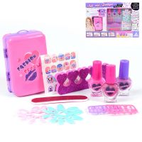 Nail Art: Set manichiura cu valiza, lacuri de unghii si accesorii - n/a/nail-art-set-manichiura-cu-valiza-lacuri-de-unghii-si-accesorii.jpg