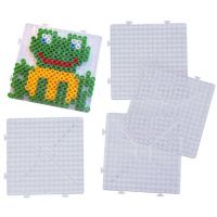Playbox: Set bază pentru mărgele de călcat XL – 5 bucăți, formă pătrată, interconectabile - p/l/Playbox-Set-baza-pentru-margele-de-calcat-XL---5-bucati-forma-patrata-interconectabile-1.jpg