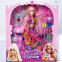 Prințesă păpușă de modă cu lanț, pantofi și alte accesorii - p/r/printesa-papusa-de-moda-cu-lant-pantofi-si-alte-accesorii.jpg
