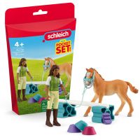 Schleich: Set de antrenament pentru cai Sarah cu mânz Tennessee Walker (42756)
