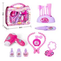Set de înfrumusețare în valiză pink transparent cu accesorii - s/e/set-de-infrumusetare-in-valiza-pink-transparent-cu-accesorii.jpg