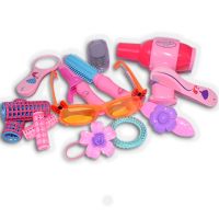Vouge Girl - Set de frumusețe roz cu ondulator, ochelari de soare și accesorii - v/o/vouge-girl-set-de-frumusete-roz-cu-ondulator-ochelari-de-soare-si-accesorii.jpg