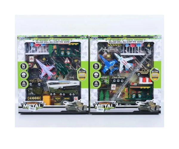 Set de joc militar cu avioane și accesorii în două variante