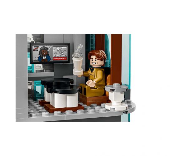LEGO® Marvel: Răzbunătorii: Trezirea lui Doctor Doom Turnul nou al Răzbunătorilor (76352)