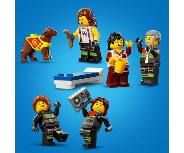 LEGO® City: Stația de pompieri și mașina de pompieri (60414)
