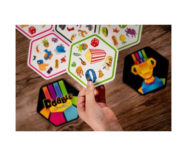 Dobble Connect joc de societate (lb.maghiară)