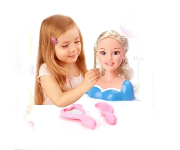 Cap de păpușă cu păr blond lung în două rochii diferite cu accesorii