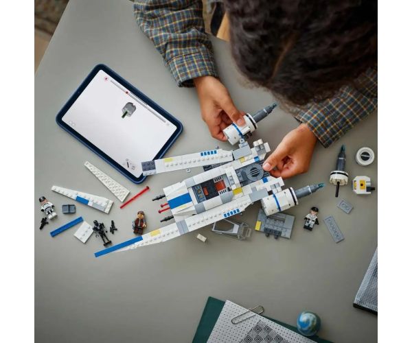 LEGO® Star Wars™: Nava de luptă U-wing Rebel™ (75399)