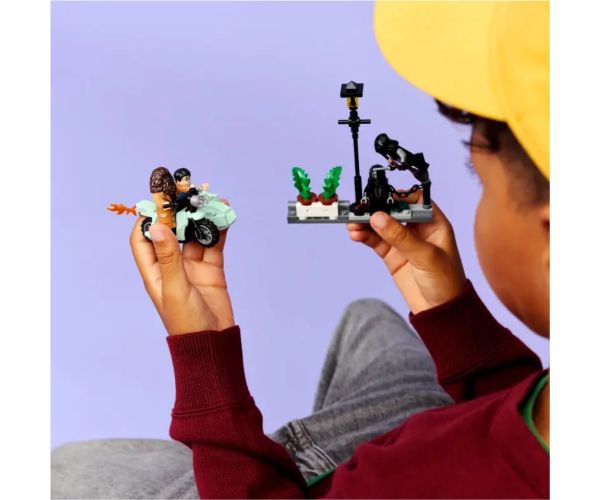 LEGO® Harry Potter: Evadarea lui Hagrid™ și Harry de pe Privet Drive (76459)