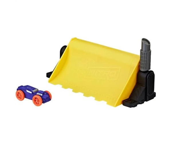 Nerf Nitro: Slammin Soar cascador maşină burete - Hasbro