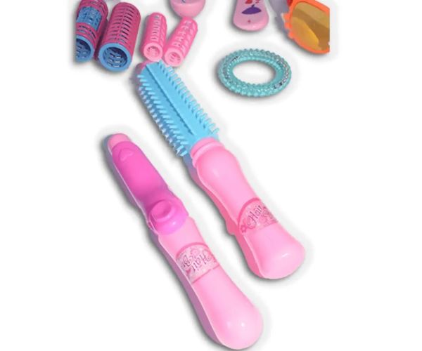 Vouge Girl - Set de frumusețe roz cu ondulator, ochelari de soare și accesorii