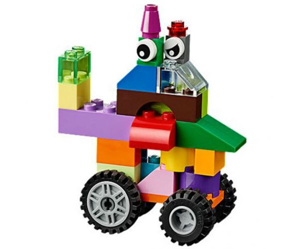 LEGO®: Set creativ de construcție de dimensiuni medii (10696)