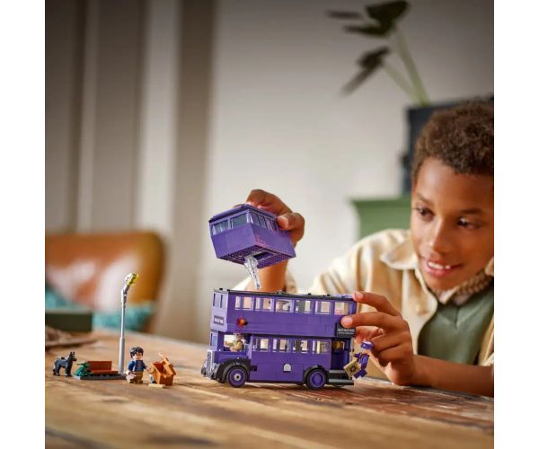 LEGO® Harry Potter™: Aventuri pe Grimbusz™-ul Rătăcitor (76446)