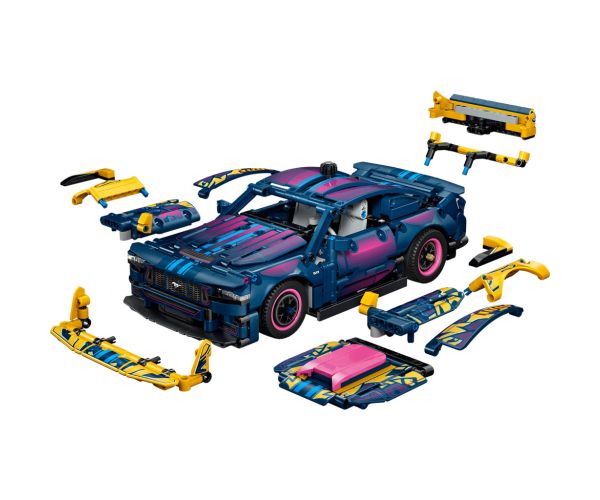 LEGO® Technic: Atelier de tuning: Mașină Ford Mustang GT (42236)