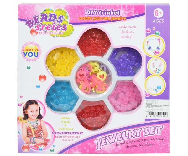 Set de făcut bijuterie cu mărgele transparente și forme inimioară mărgele