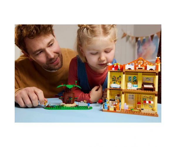 LEGO® Bluey™: Casa de familie Bluey (11203)