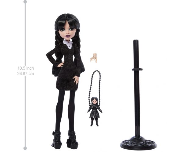 Monster High x Wednesday – Papusa Wednesday Addams cu accesorii – Mattel