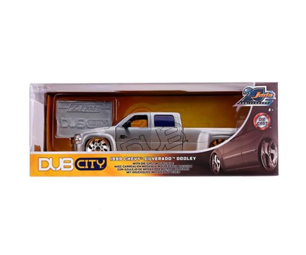 1999 Chevy Silverado Dooley metal mașină model 1/24 - Simba Toys
