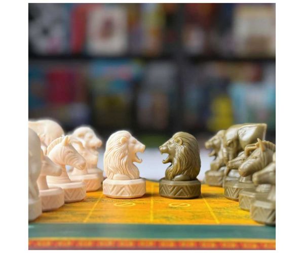 Strategeti joc de societate strategic