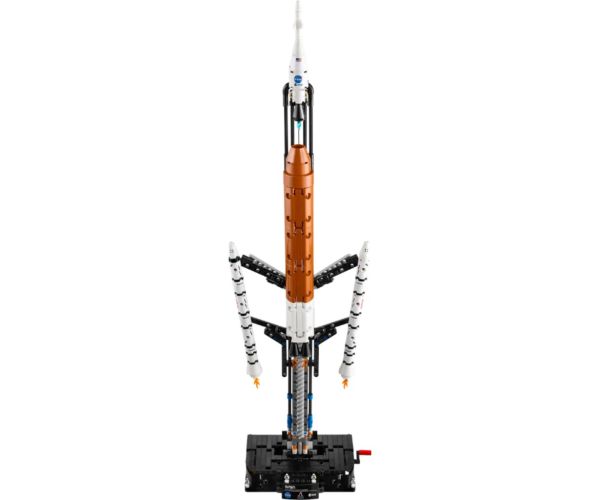 LEGO® Technic: Sistemul de lansare a rachetei NASA Artemis (42221)