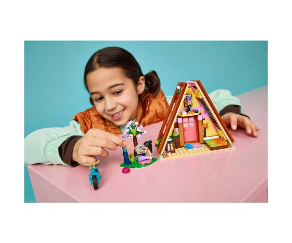 LEGO® Friends: Cabană de glamping (42682)