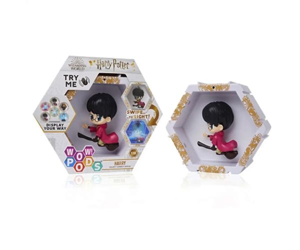 Harry Potter: WOW! POD Lumea vrăjitorilor - Figurina colectabilă Harry cu lumină magică