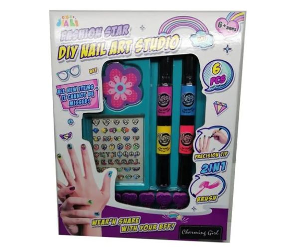 Fashion Star set pentru a decora unghiile cu abțibild și accesoriu