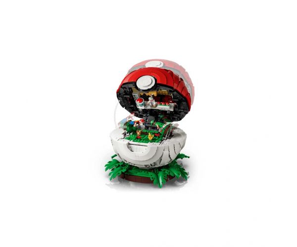 LEGO® Pokémon: Momente Iconice de Antrenor Pokéball (72154)