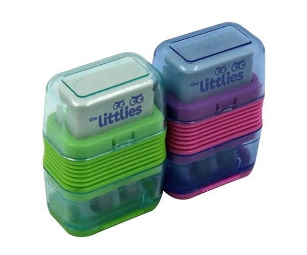 The Littlies: 2 găuri ascuțitor cu radieră în mai multe variante