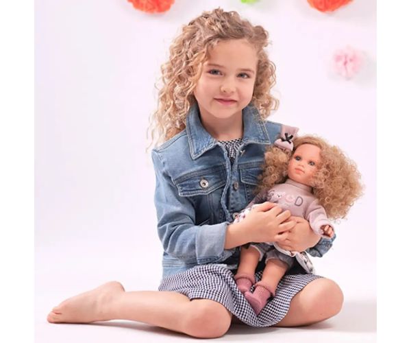 Llorens: Elena păpușă într-o rochie florală din tul cu păr blond ondulat 35cm