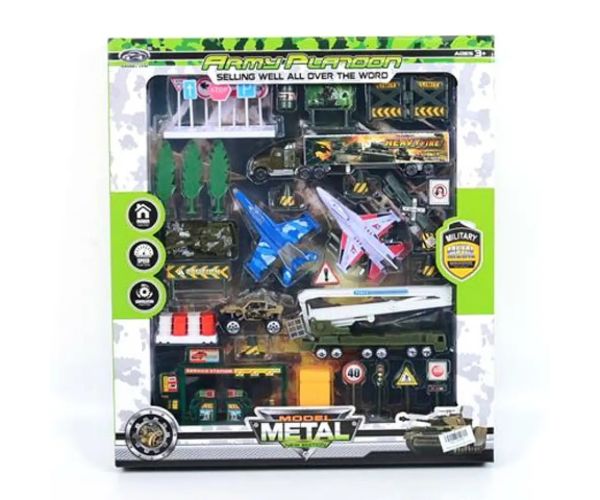 Set de joc militar cu avioane, stație de benzină și accesorii