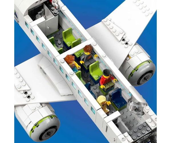 LEGO® City: Avion de transport de pasageri (60367)