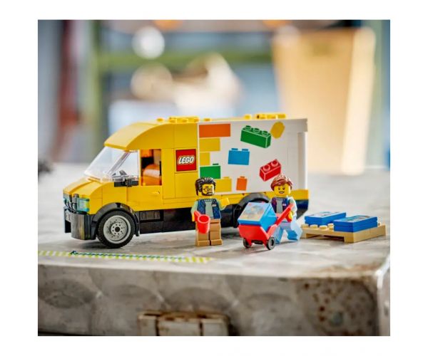 LEGO® City: O camionetă LEGO® (60500)