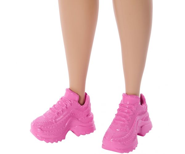 Barbie Fashionista Prietene stilate păpușă de modă în rochie cu model de stele - Mattel