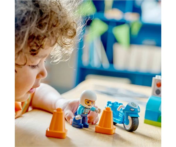 LEGO® DUPLO®: Motocicletă de poliție albastră (10471)