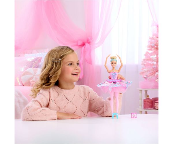 Barbie Spargătorul de nuci - păpușa balerină Clara - Mattel