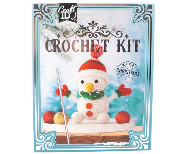Set de croșetat de Crăciun figură om de zăpadă 16x9x18cm