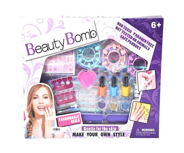 Beauty Bomb set studio de unghii