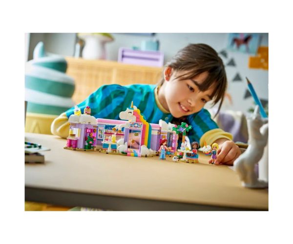 LEGO® Friends: Cafenea cu unicorni (42684)