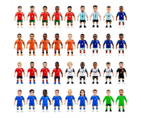 Capsulă-surpriză Supergoal Cupa Mondială pentru pantofi, cu o figurină de 7 cm și alte accesorii