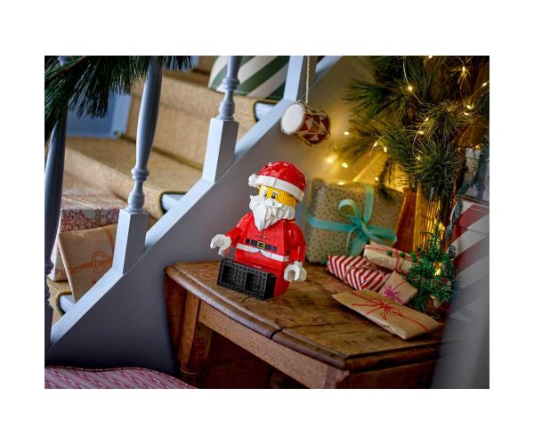 LEGO®: Figurina de Crăciun Moș Crăciun de mari dimensiuni (40820)