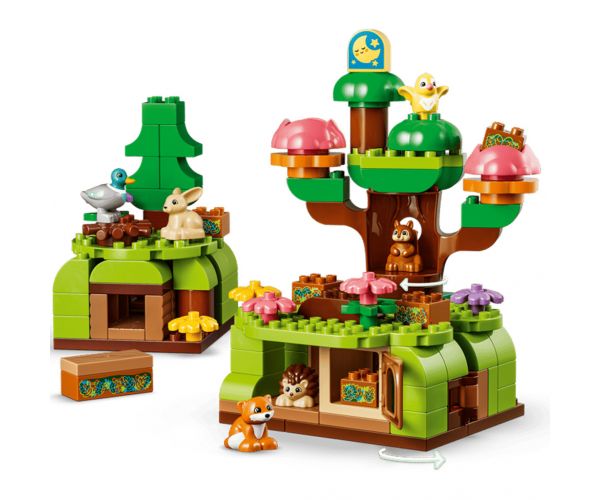 LEGO® DUPLO®: Pădure aventuroasă cu animale sălbatice (10480)