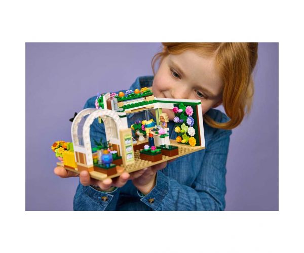 LEGO® Friends: Florărie creativă (42693)