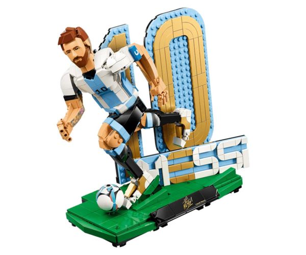 LEGO® Editions: Lionel Messi – Legenda fotbalului (43015)